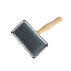 Пуходерка Щітка з Дерев'яною Ручкою Bronzedog 12 х 14 см