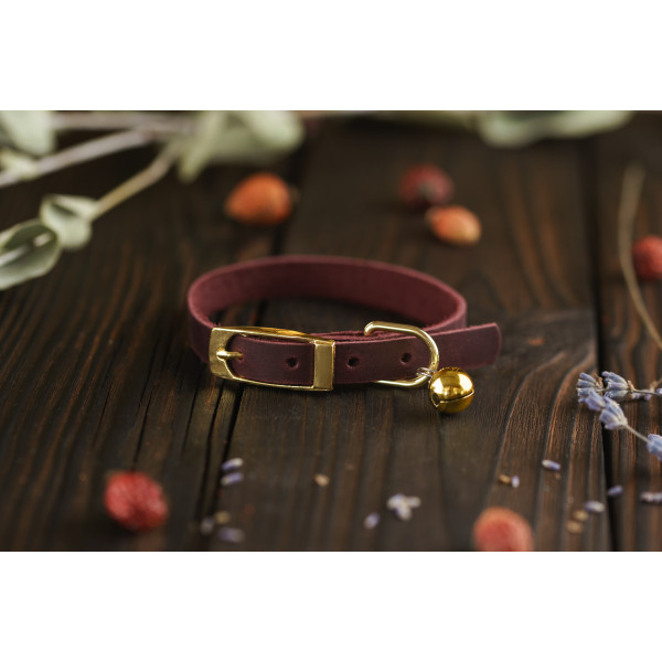 Нашийник для Котів BronzeDog Crazy шкіряний з золотим дзвіночком Бордо